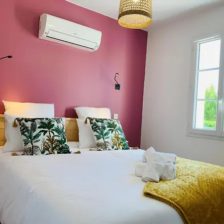 Ferienhaus La Fregate Maison Avec Piscine/parking/wifi/plages 5kms Les Mathes
