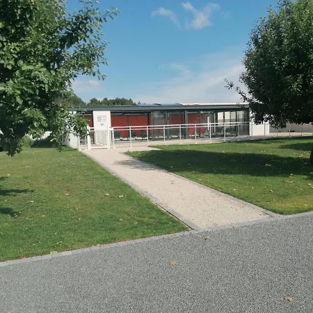 La Fregate Maison Avec Piscine/parking/wifi/plages 5kms